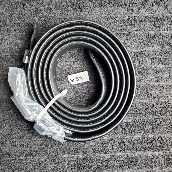 Men's Leather Belt | Size: 70 | Color: Black | 1-Sided | SKU: W-54 | RRR Belts - Picture 1 of 4